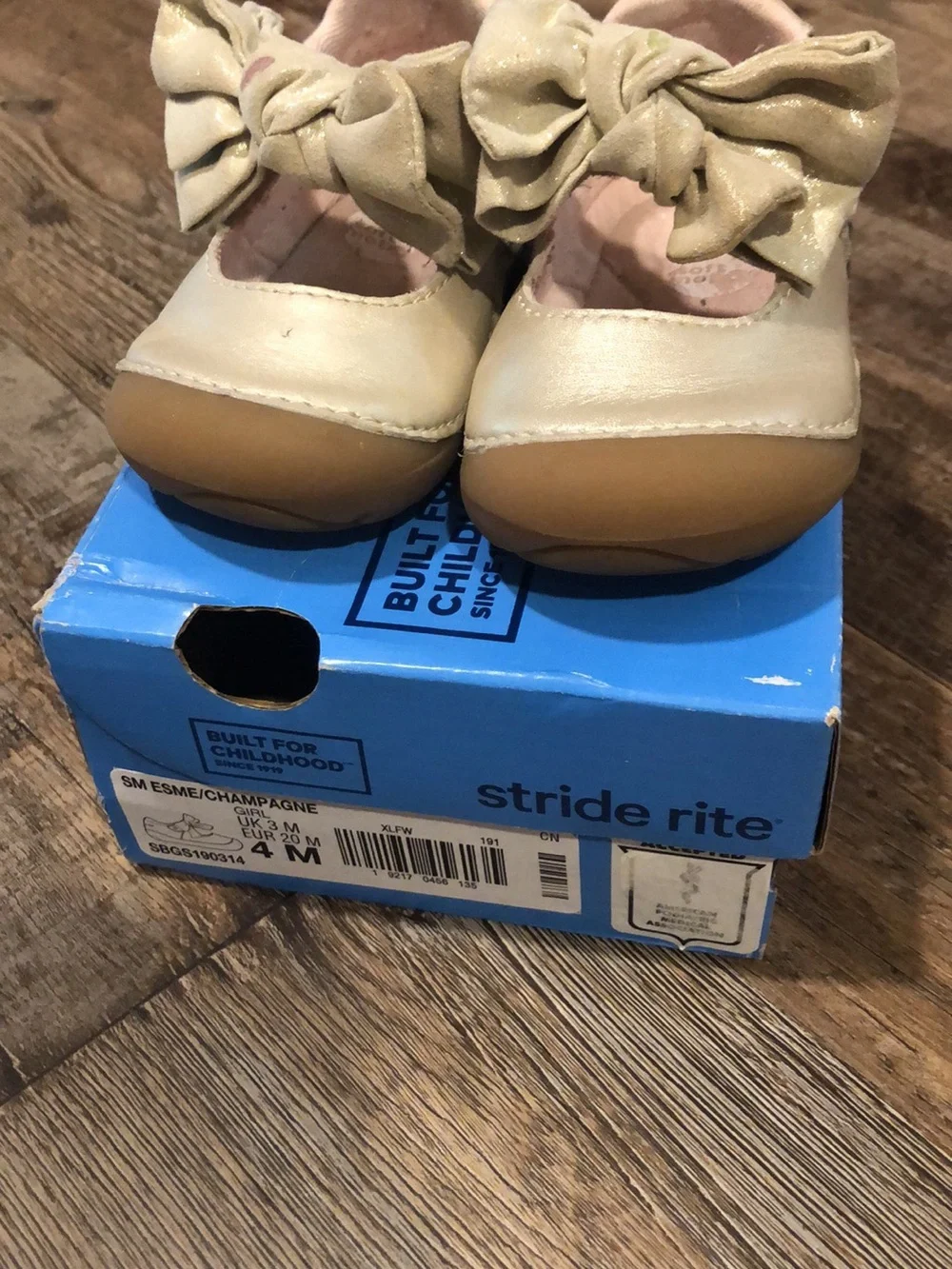 Stride Rite Shimmery Gold Mary Jane Shoes with Bow